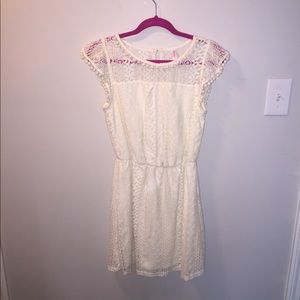 Casual lace dress